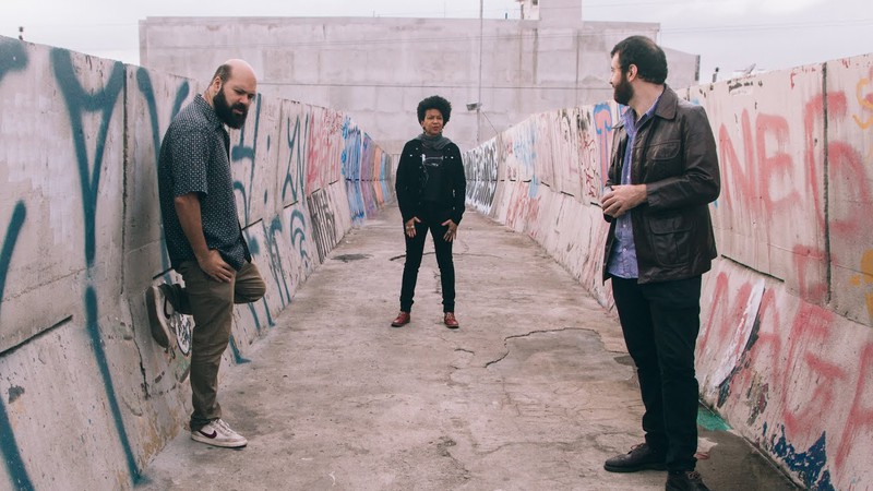 Metá Metá disponibiliza on-line disco lançado originalmente apenas em&nbsp;vinil