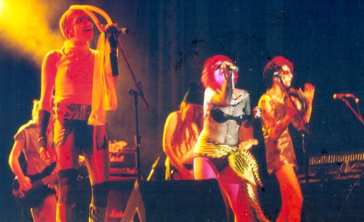 Vídeodrome: Textículos de Mary & A Banda D’as Cachorra no&nbsp;Musikaos