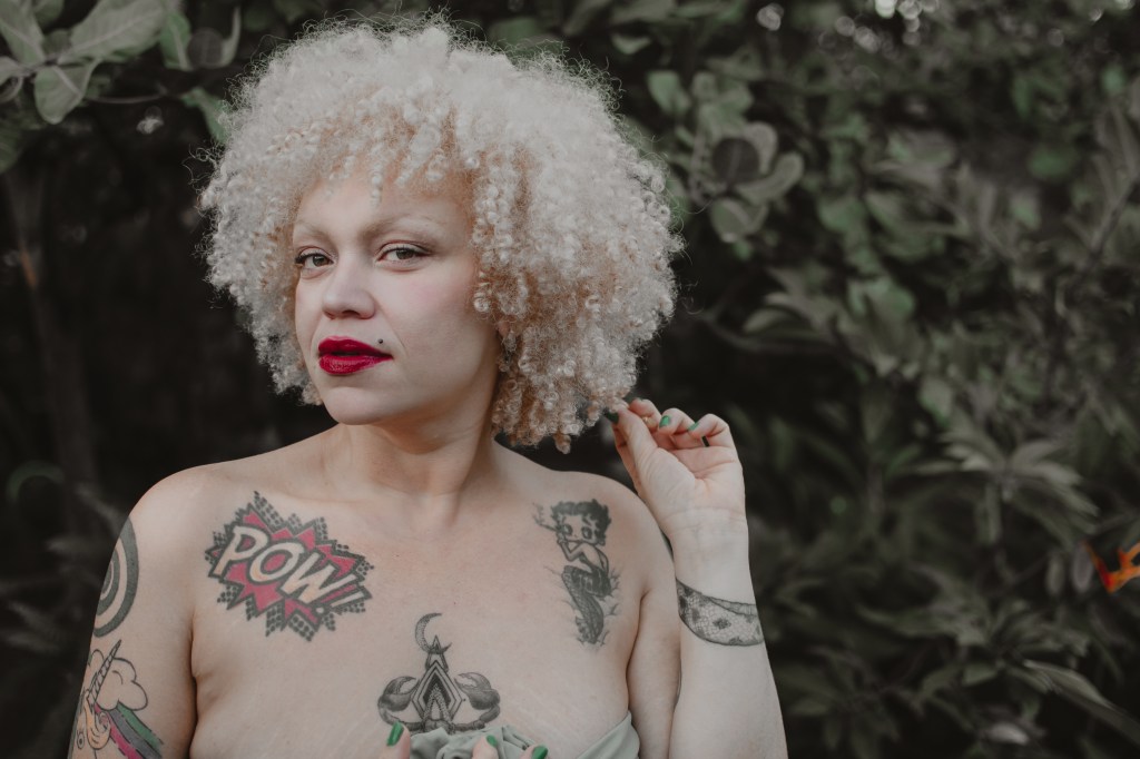 Persie estreia em disco com “Odaléa”